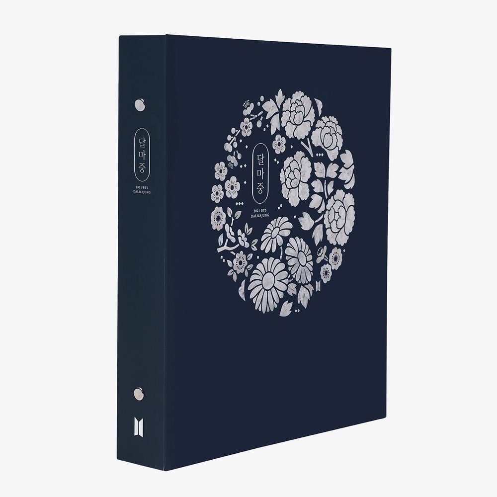 (NWOT) Official BTS 2021 Dalmajung Photocard Binder - Night Ver.